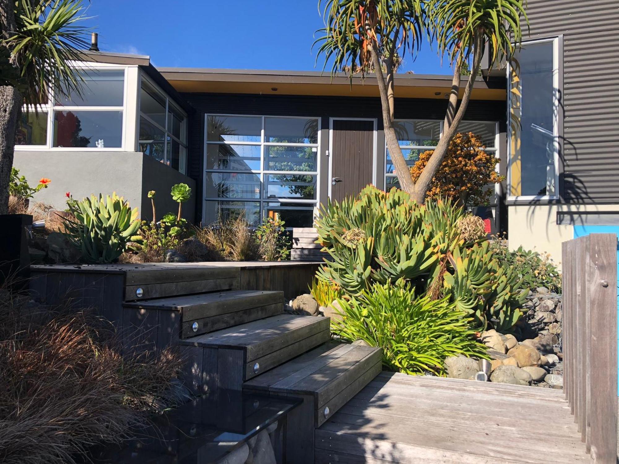 Top Floor Bed And Breakfast Paraparaumu Dış mekan fotoğraf
