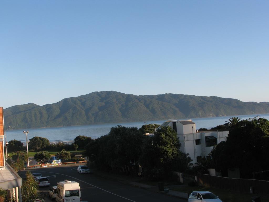 Top Floor Bed And Breakfast Paraparaumu Oda fotoğraf