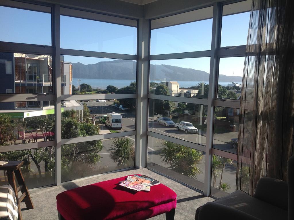 Top Floor Bed And Breakfast Paraparaumu Oda fotoğraf